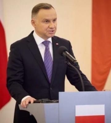 Президент Польщі розповів, чим займатиметься після завершення своєї каденції