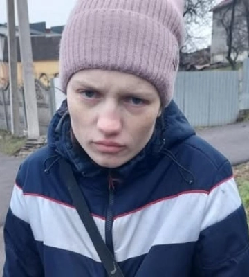 Розшукують 19-річну дівчину з Рівненського району, яка пішла з дому