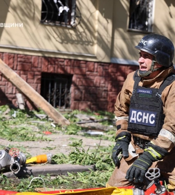 Росіяни ВДАРИЛИ балістикою по Одесі. Шокуючі ДЕТАЛІ атаки на Полтаву. НАСЛІДКИ вибухів біля Житомира