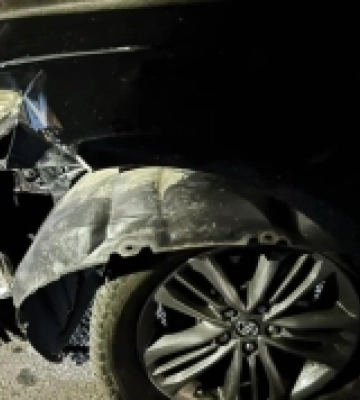 У Луцьку на вулиці Львівській колесо від Volkswagen спричинило ДТП