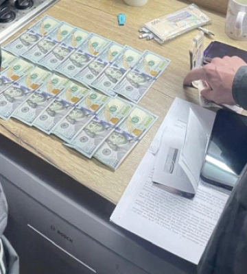 Схема на 1500 ухилянтів: у Запоріжжі викрили працівників ТЦК, які за гроші знімали чоловіків із розшуку