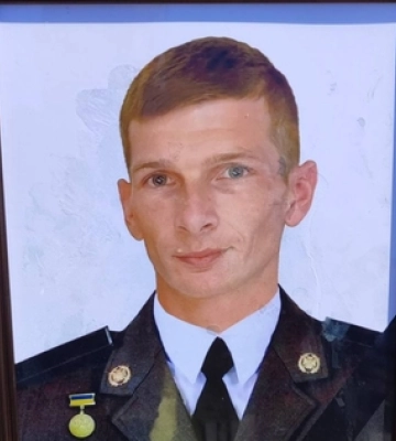 У громаді на Волині попрощалися із захисником Володимиром Орлюком