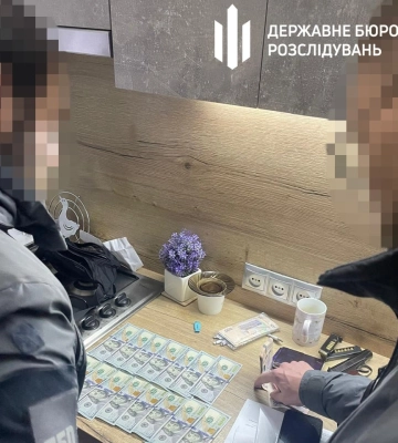 У Запоріжжі працівники ТЦК допомогли ухилитися від мобілізації 1,5 тисячі чоловікам