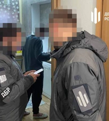 В Запорожье работники ТЦК помогли уклониться от мобилизации 1,5 тысячи мужчинам