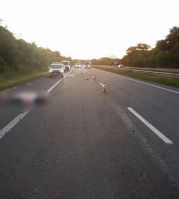 Поліція встановлює особу чоловіка, який загинув у ДТП на Рівненщині (ВІДЕО)