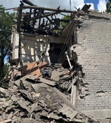 Одна людина загинула та ще п’ять поранені внаслідок атаки FPV-дрона по Іллінівці
