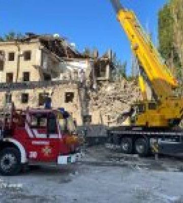 Авіаудари на Донеччині: руйнування в Краматорську і Слов’янську