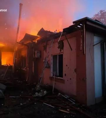 Ворог уночі атакував Одеський район, там виникли пожежі