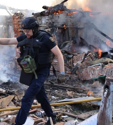 Взрывы в Полтаве: в результате падения обломков в районе травмированы два человека