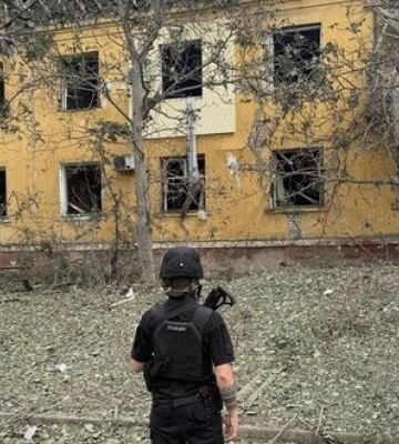 Доба на Донеччині: Вісім людей загинули, 11 - зазнали поранень. ФОТОрепортаж