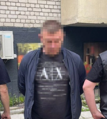 Продавали "тилові" військові посади: у Києві викрито масштабну схему, - СБУ. ФОТОрепортаж