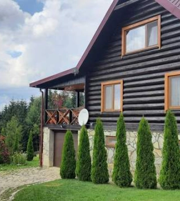 Уютное место в горах: за сколько продают небольшие дома в Карпатах летом Уютное место в горах: за сколько продают небольшие дома в Карпатах летом