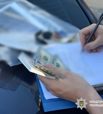 «Відстрочка» за 11 тисяч доларів: в Одесі затримали двох містян за підозрою у зловживанні впливом