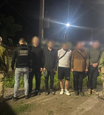 Нічна операція в Перечині: затримано мукачівця, який намагався переправити чоловіків через кордон за $8000 у криптовалюті