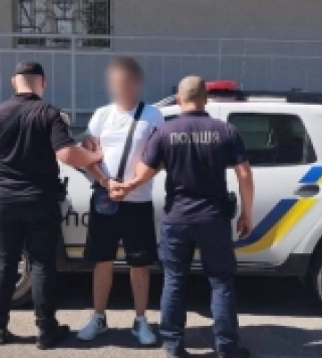 У Перечині правоохоронці затримали підозрюваного у переправленні військовозобов’язаних через кордон