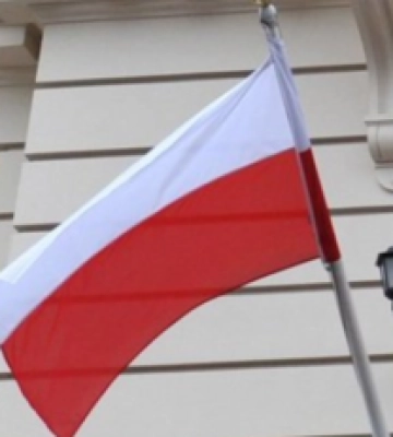 Под удар РФ попало посольство Польши в Киеве: МИД направил ноту протеста