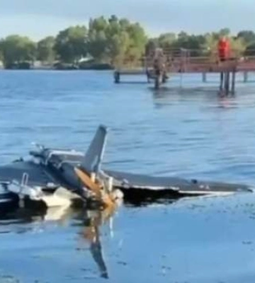 В Киеве сбитый дрон плавал по Днепру после ночной атаки