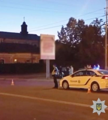У Бердичеві 35-річна водійка легковика скоїла наїзд на 36-річного пішохода, - поліція