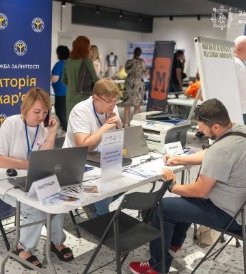 «Вірю, що наступного разу кожен із вас зможе поділитися своєю історією успіху»: в Запоріжжі організували ярмарок вакансій для&amp;hellip;