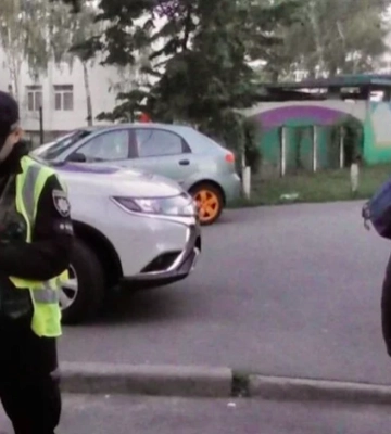 У Києві чоловік стріляв у бік підлітків, роблячи &quot;зауваження&quot;