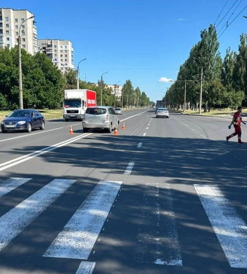 У Черкасах водій збив 13-річного хлопця на пішохідному переході (ФОТО)
