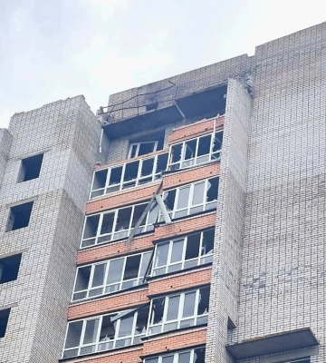 Окупанти вдарили по Нікопольському району Дніпропетровщини, поранено цивільного