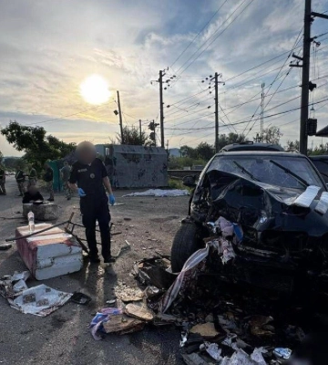 ДТП в Перечине: женщина на BMW X5 протаранила КПП, погиб пограничник