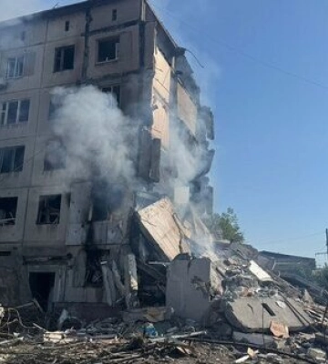 В Славянске после ночного обстрела есть раненые, повреждены дома и школы