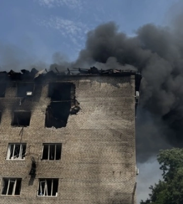 Внаслідок удару дронів по будівлі Запорізького ТЦК постраждали військовослужбовці роти охорони