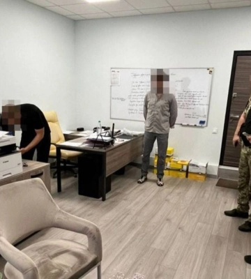 Вибухи поблизу Житомира: двом керівникам підприємств і працівнику оголосили підозри