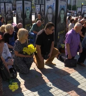 Назавжди 48: у Рівному в останню дорогу провели Сергія Дударя (ВІДЕО)