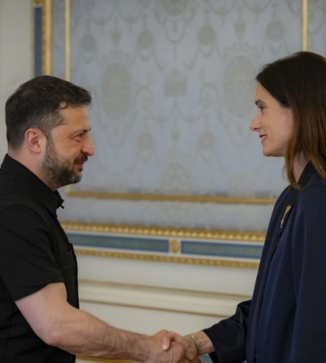 Зеленський  обговорив із президенткою Національної Ради Швейцарії підтримку України та санкційний тиск на Росію