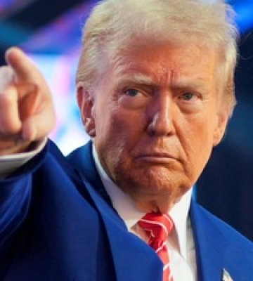 Трамп объявил о введении 25% пошлин на товары из Японии и Южной Кореи