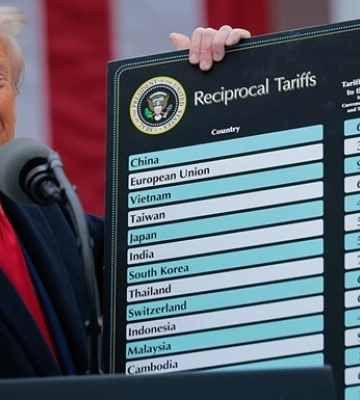 Трамп отложил срок введения пошлин
