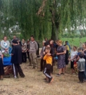 У Долинській громаді попрощалися із загиблим захисником Віктором Кириченком