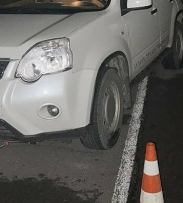 Лежала на дорозі: на Львівщині авто переїхало жінку на смерть