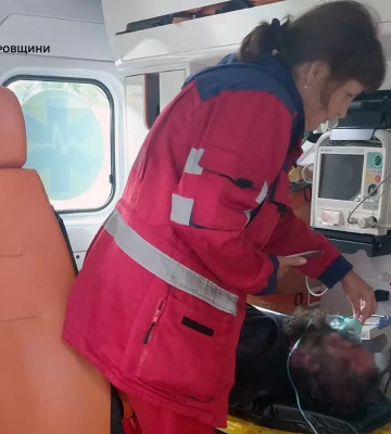 Ледь згорів у квартирі: на Дніпропетровщині врятували чоловіка