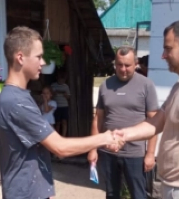 У селі на Волині з днем народження привітали сина загиблого воїна