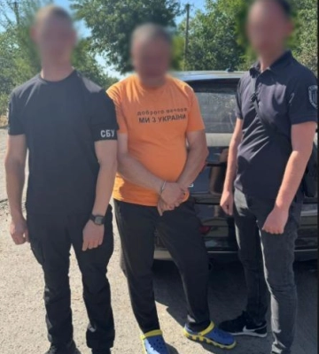 Схопили «тцкшника» з Одеської області, який зі спільниками торгував звільненням від мобілізації