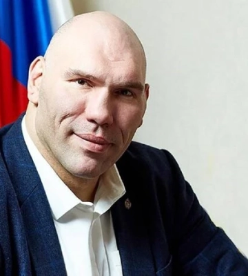 Суд ударил по "легендам" российского спорта: Валуев и Третьяк получили по 15 лет заочно