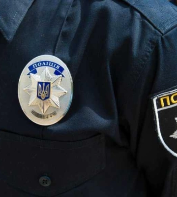 В Одесі підлітки влаштували стрілянину в парку: потерпілий потрапив у лікарню, а двоє фігурантів під домашній арешт
