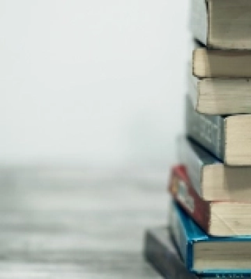 Унаслідок російської атаки зазнав пошкоджень склад з книгами Українського ПЕН у Києві