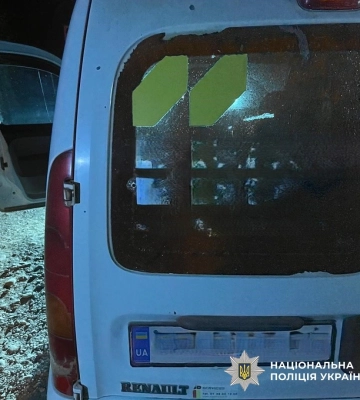 Выстрел в авто и пуля в плечо: в Ивано-Франковской области мужчина ранил мальчика