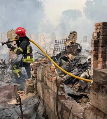 На Житомирщині спалахнули пожежі внаслідок масованої атаки РФ