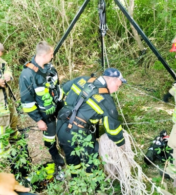 Трагедія на Рівненщині: тіло зниклого рівнянина дістали з 32-метрового колодязя
