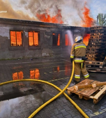 728 дронів і 13 ракет: ціллю масованої атаки росіян був Луцьк, – Повітряні Сили