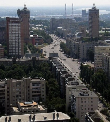 Рух на бульварі Лесі Українки частково обмежено: яка причина