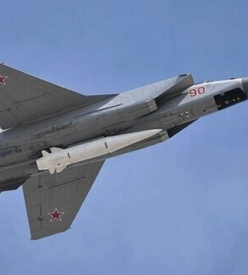 Игнат о ночной атаке: Основной удар - Волынь и аэродром. Есть определенные последствия от "Кинжалов", но не все долетели до целей.