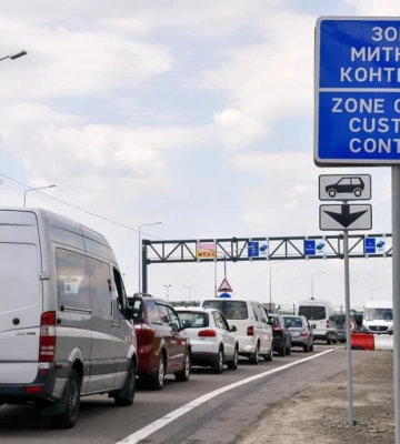 У Львові реставрують панно «Збір винограду» з колишнього винзаводу: мозаїка отримає нове життя в Jam Factory, - ФОТО