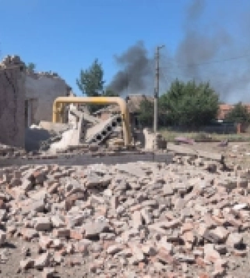Росіяни атакували Донеччину: вісім мирних жителів загинули, є поранені